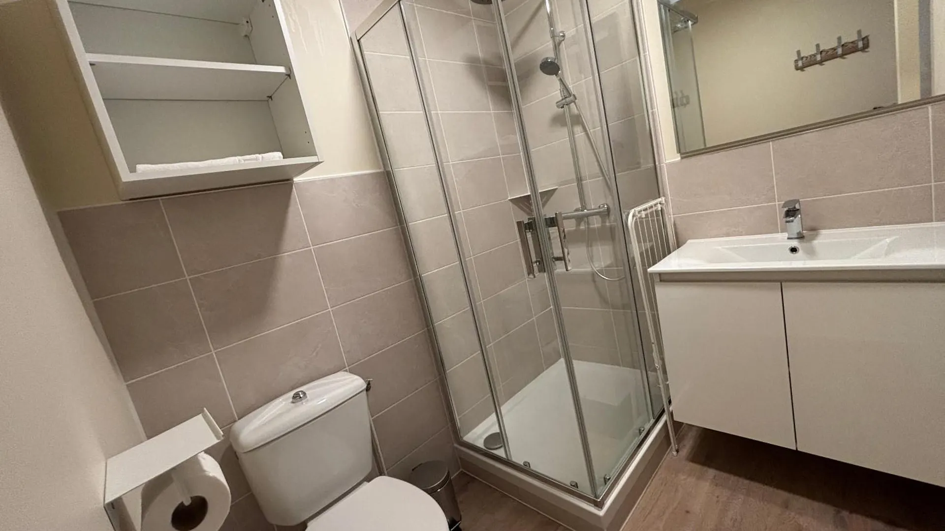 Le D'Artagnan - App 10 - Balcon Apartment Cazaubon France